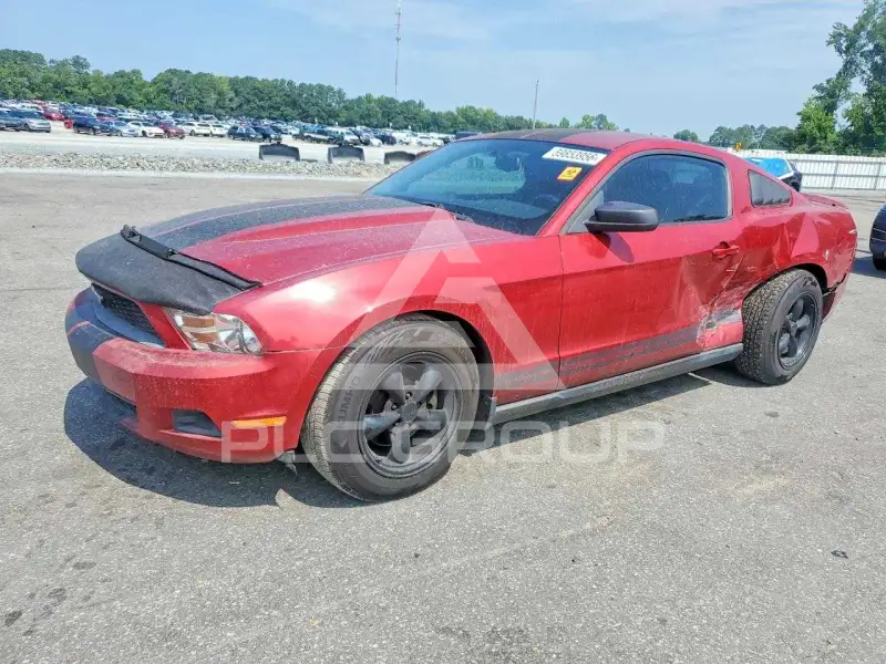 2012 Ford MUSTANG photo
