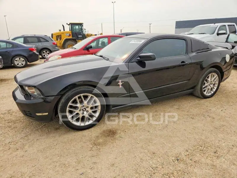 2012 Ford MUSTANG photo