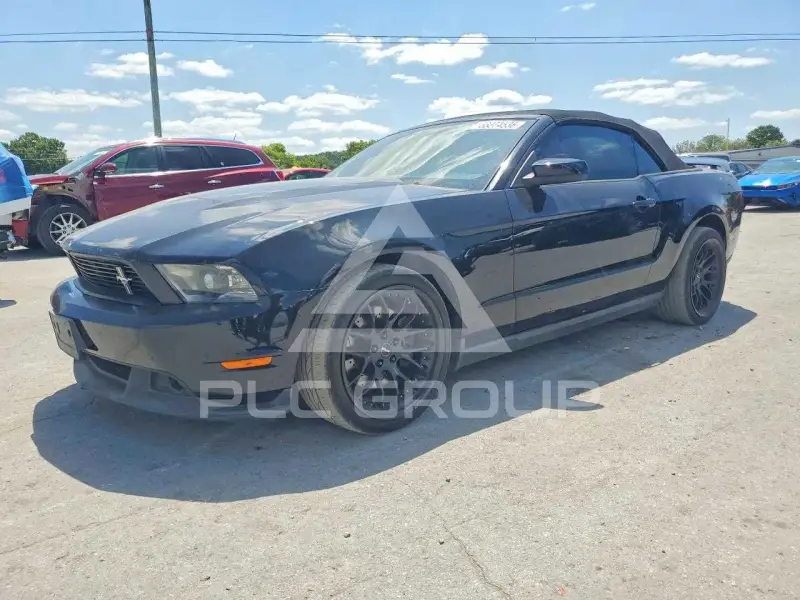 2012 Ford MUSTANG photo