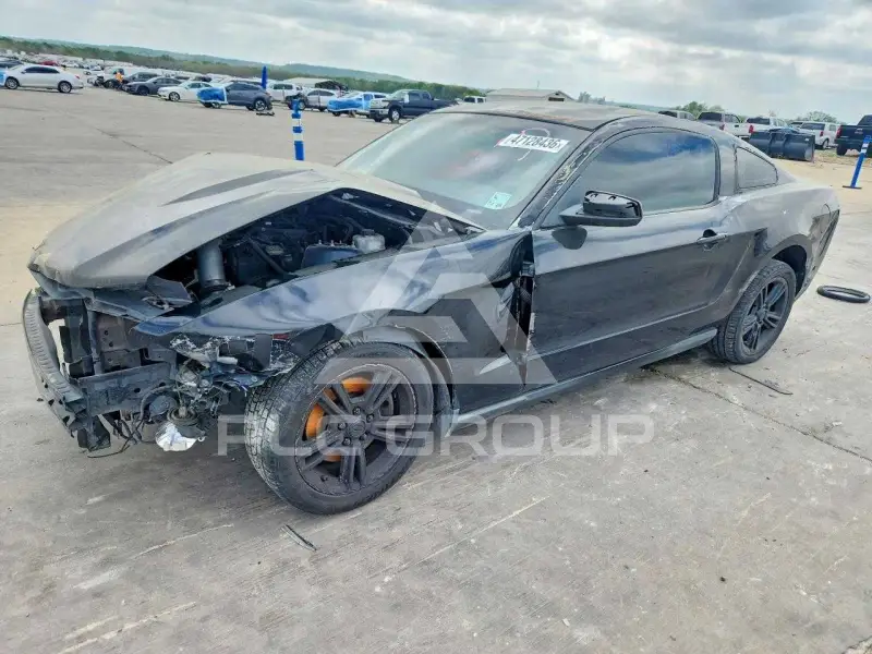 2012 Ford MUSTANG фото