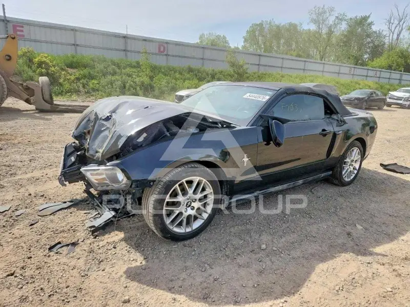 2012 Ford MUSTANG photo