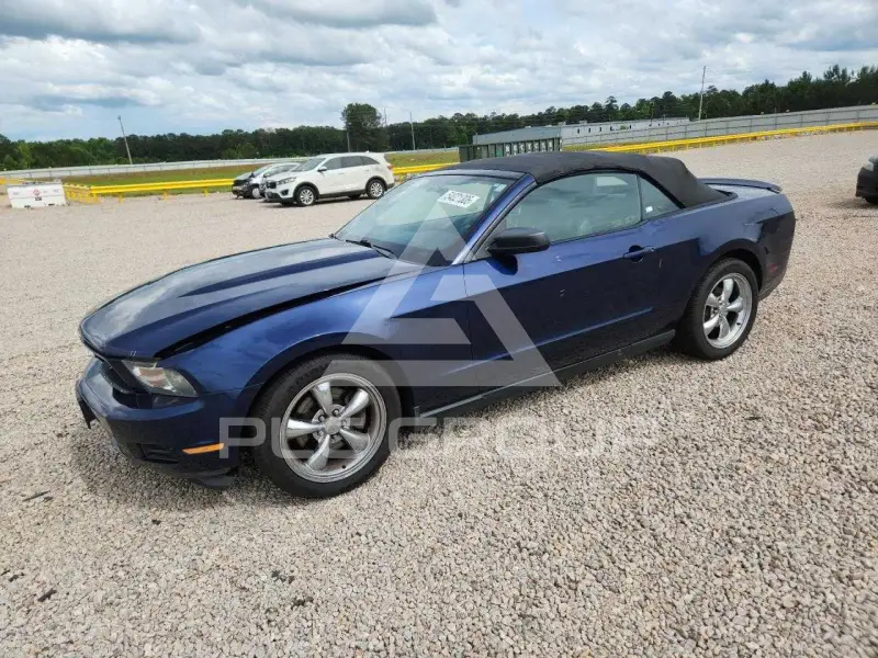 2012 Ford MUSTANG фото