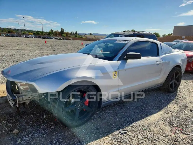2012 Ford MUSTANG фото