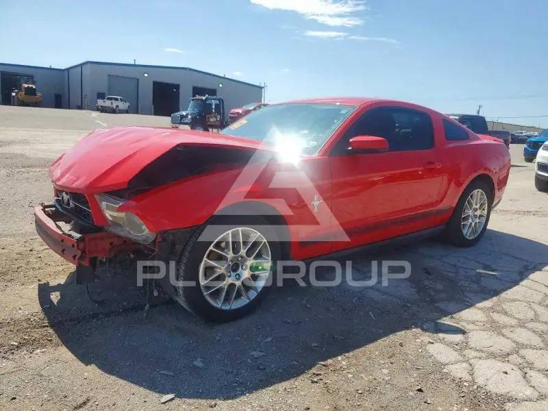 2012 Ford MUSTANG photo