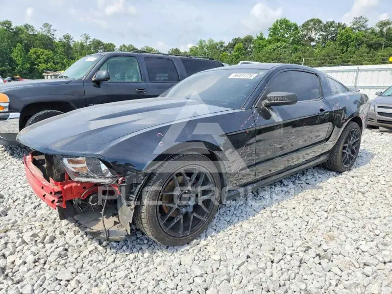 2012 Ford MUSTANG photo