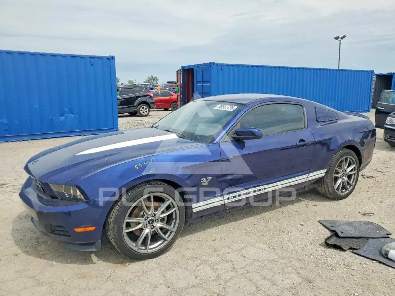 2012 Ford MUSTANG фото
