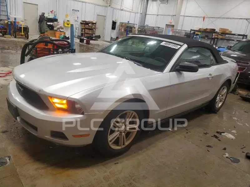 2012 Ford MUSTANG фото