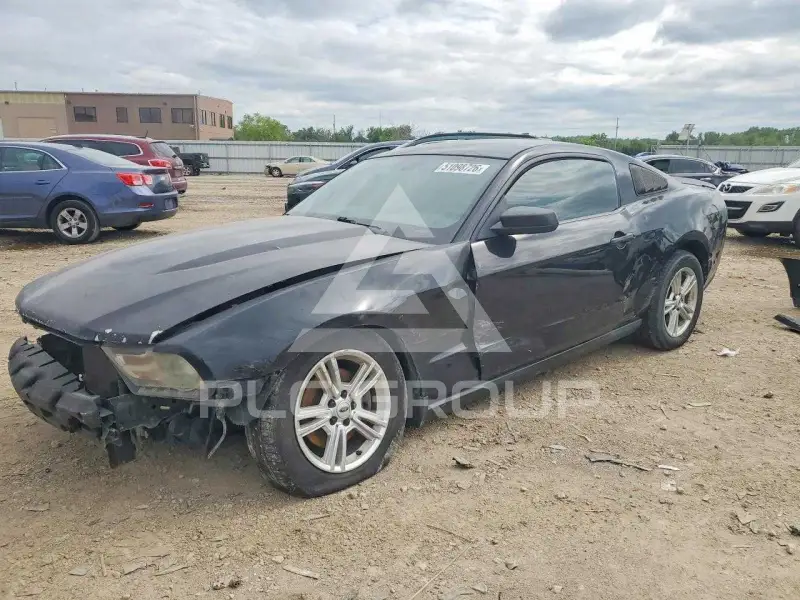 2012 Ford MUSTANG фото