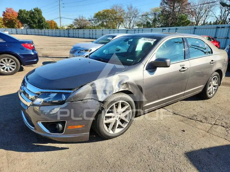 2012 Ford FUSION фото