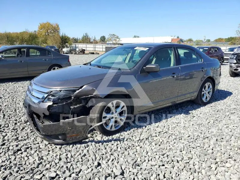 2012 Ford FUSION фото