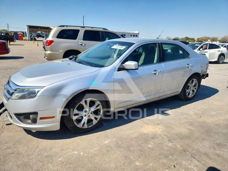 2012 Ford FUSION photo