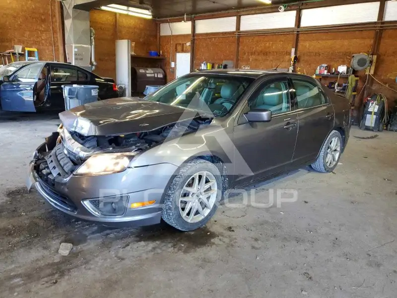 2012 Ford FUSION фото