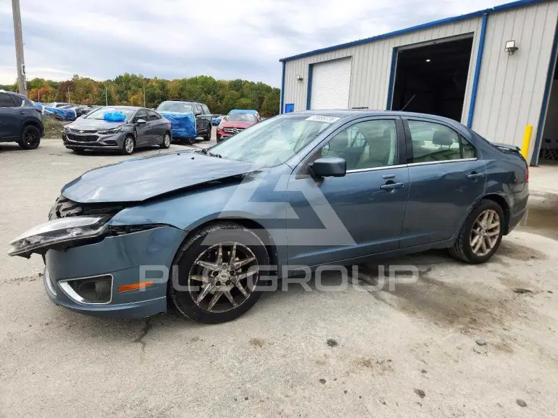 2012 Ford FUSION фото