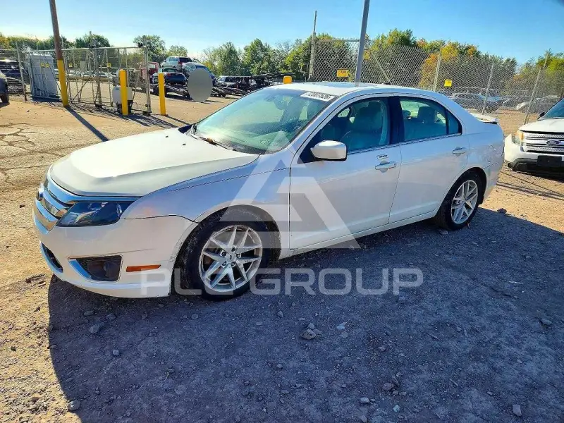 2012 Ford FUSION фото