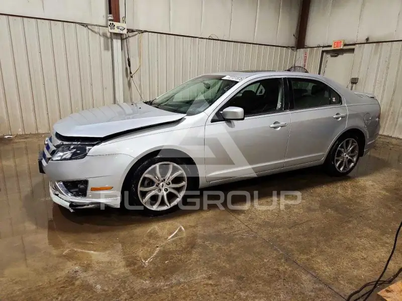 2012 Ford FUSION photo