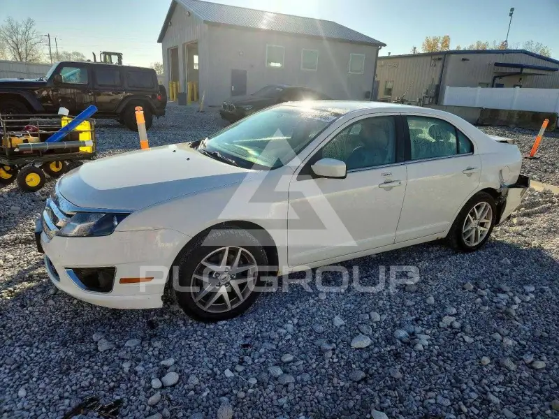 2012 Ford FUSION photo