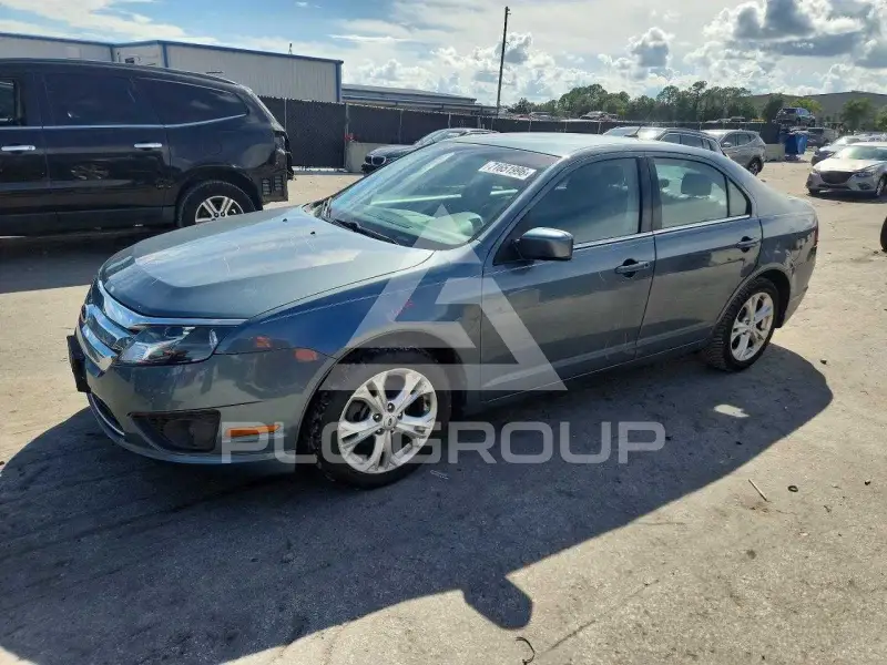 2012 Ford FUSION фото
