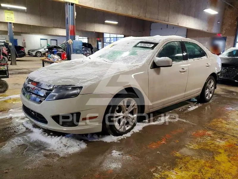 2012 Ford FUSION фото