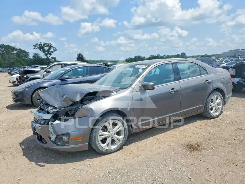2012 Ford FUSION фото