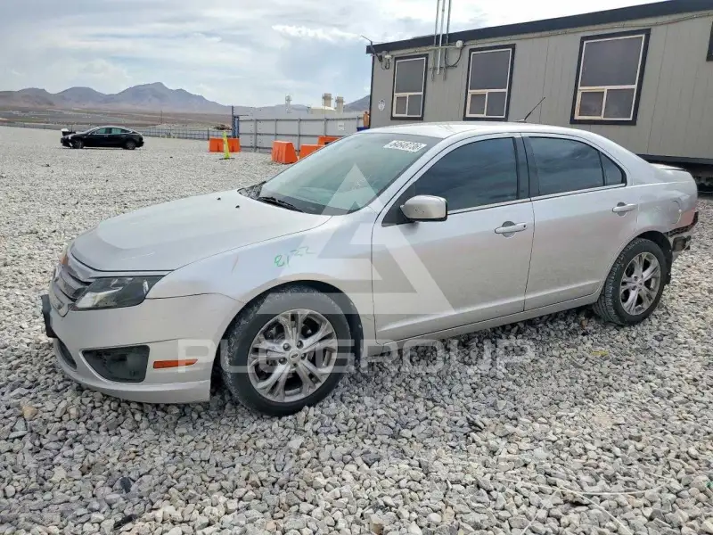 2012 Ford FUSION фото