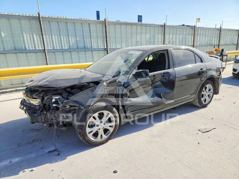 2012 Ford FUSION фото