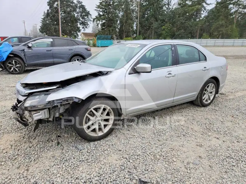 2012 Ford FUSION фото
