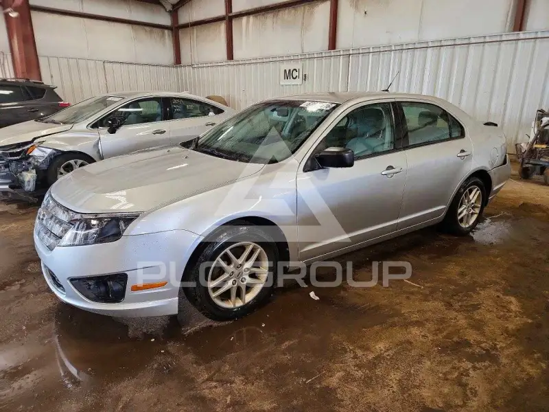 2012 Ford FUSION фото