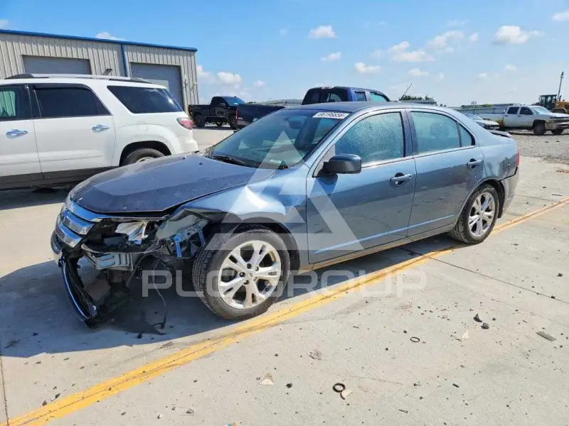 2012 Ford FUSION фото