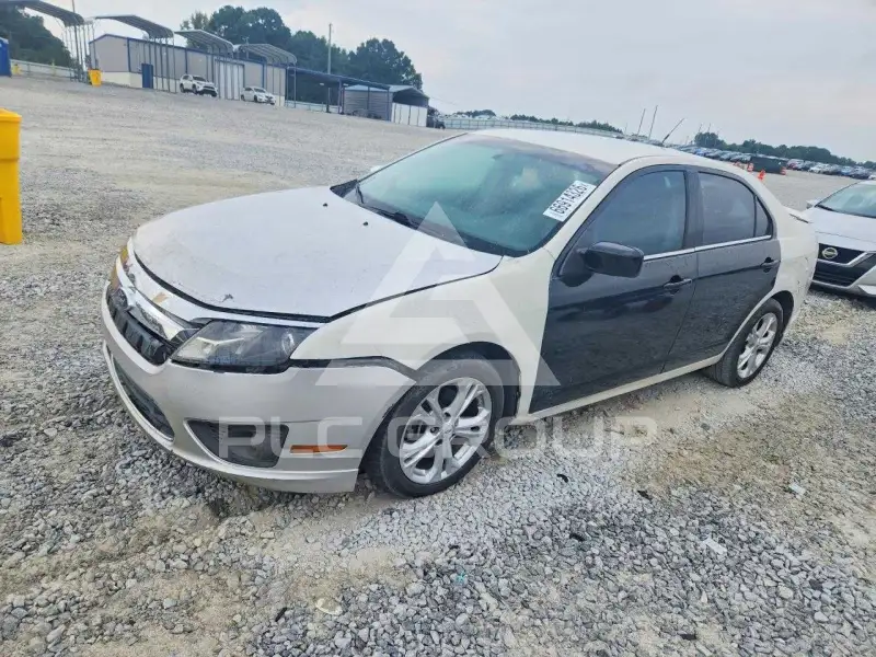 2012 Ford FUSION фото