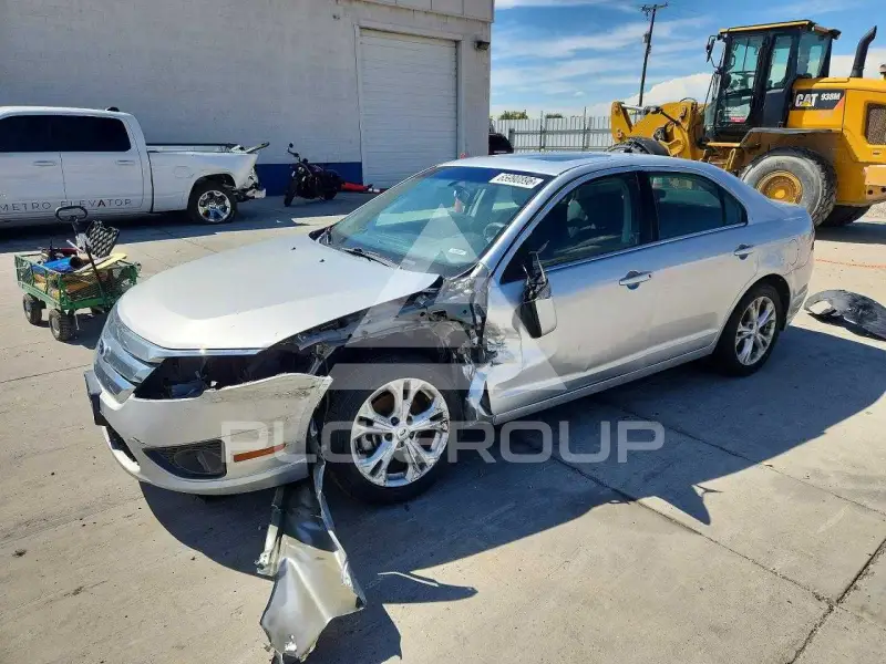 2012 Ford FUSION photo