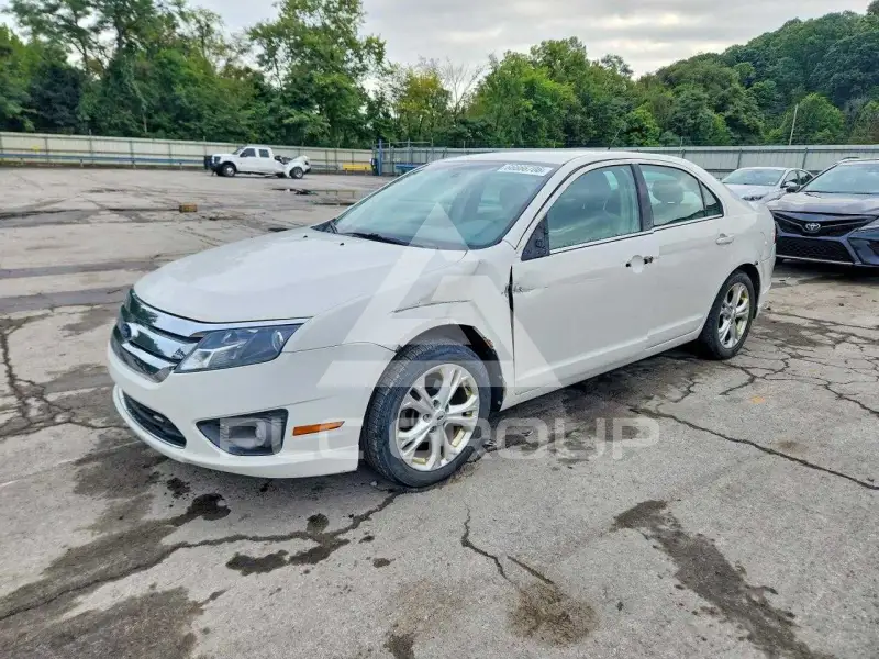 2012 Ford FUSION фото