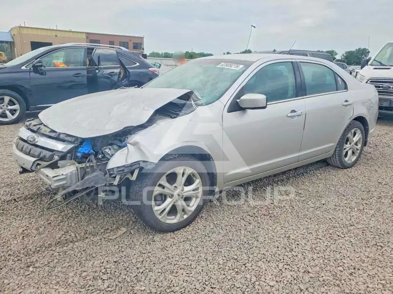 2012 Ford FUSION фото