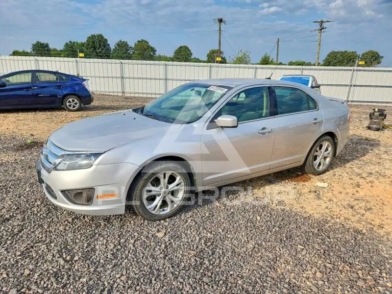 2012 Ford FUSION фото