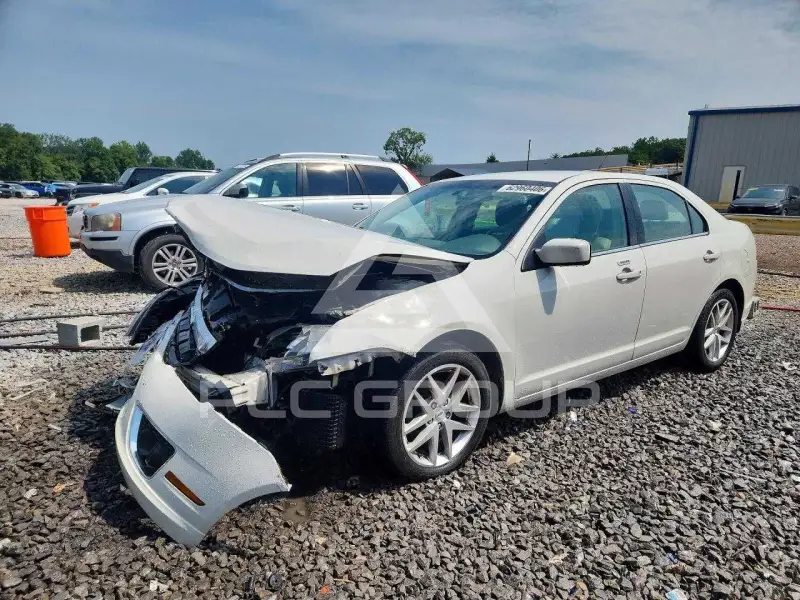 2012 Ford FUSION фото