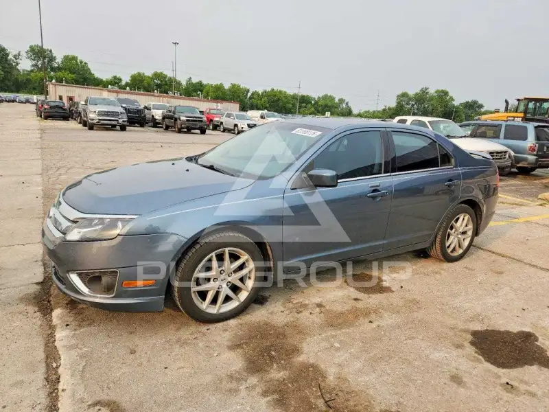 2012 Ford FUSION фото