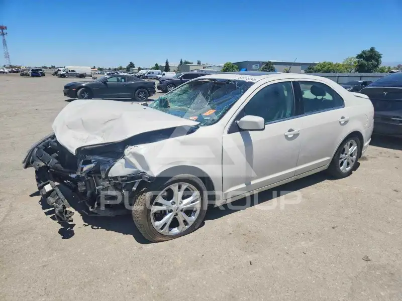 2012 Ford FUSION фото