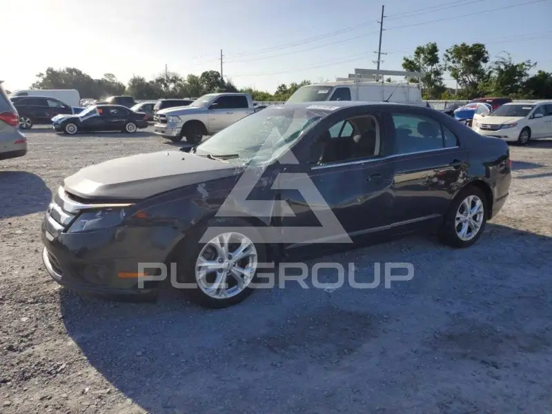 2012 Ford FUSION фото