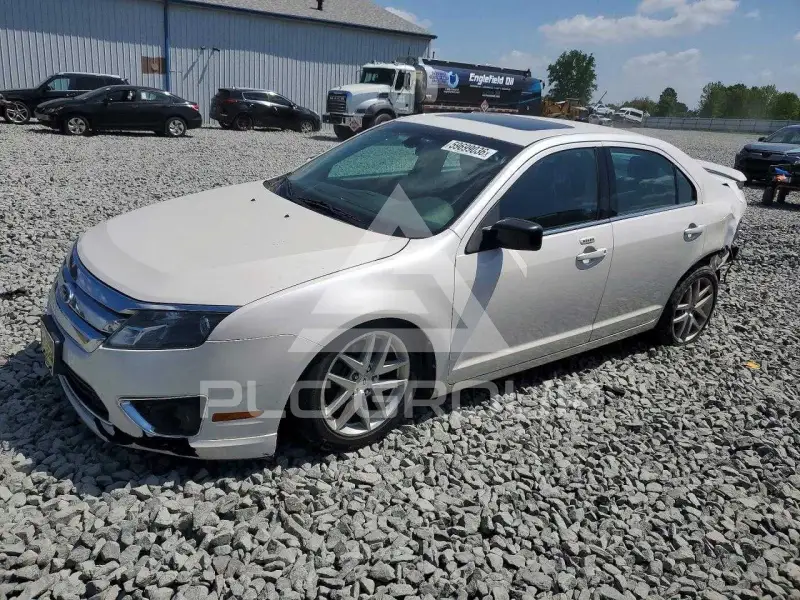 2012 Ford FUSION фото