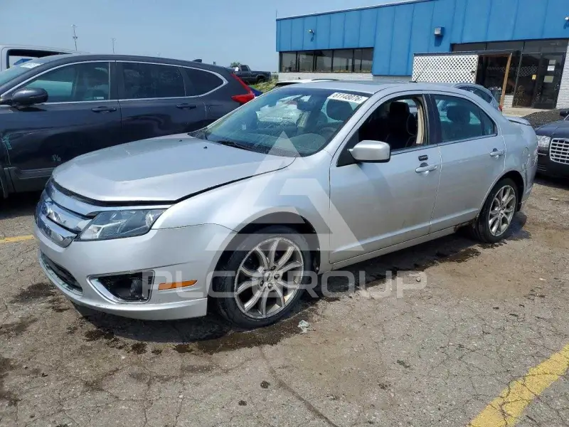2012 Ford FUSION photo