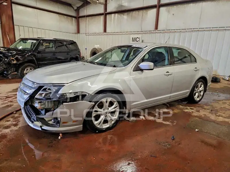 2012 Ford FUSION фото
