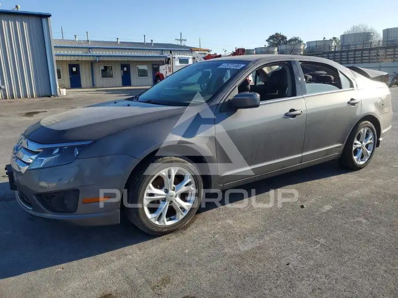 2012 Ford FUSION фото