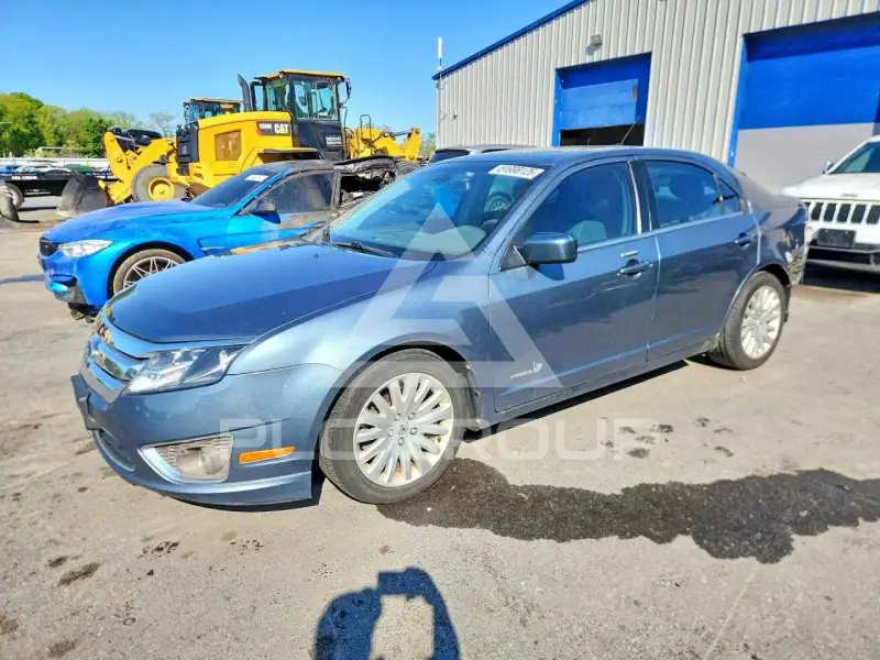 2012 Ford FUSION фото