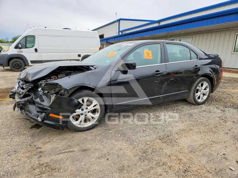 2012 Ford FUSION фото