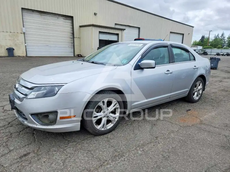 2012 Ford FUSION фото