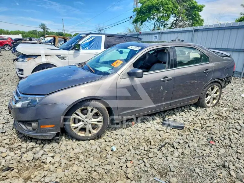 2012 Ford FUSION фото