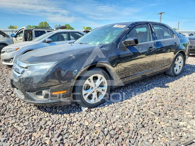 2012 Ford FUSION фото