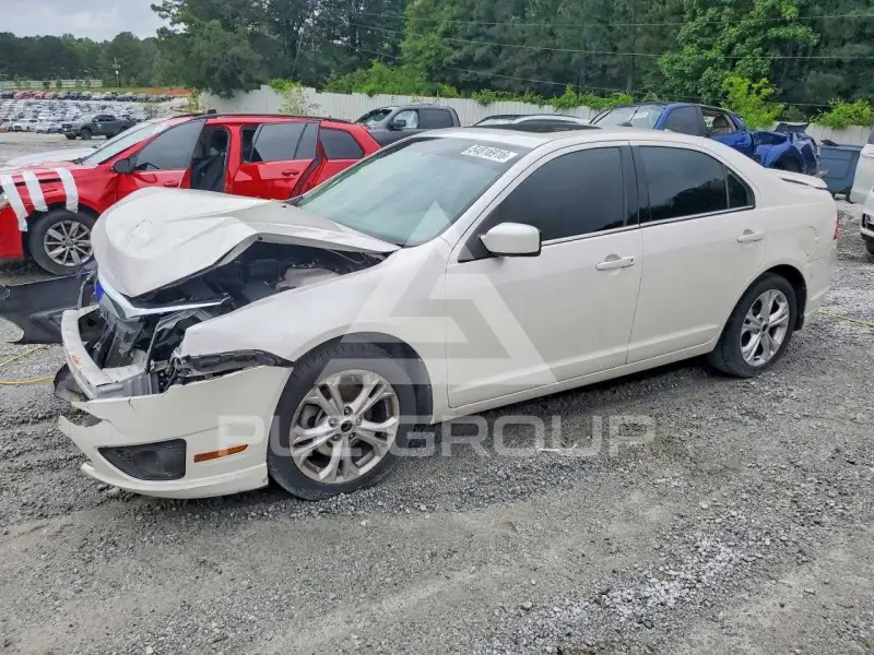 2012 Ford FUSION фото