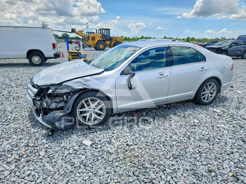 2012 Ford FUSION фото