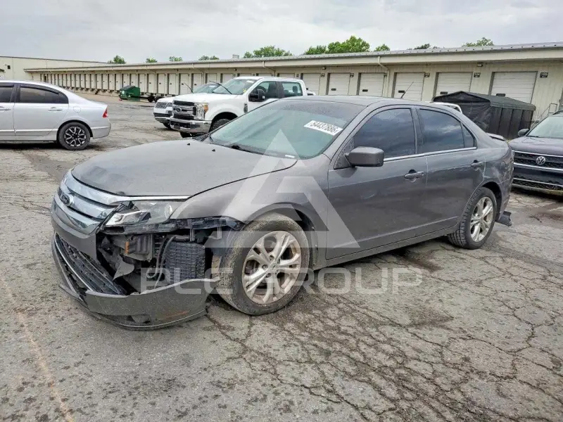 2012 Ford FUSION фото