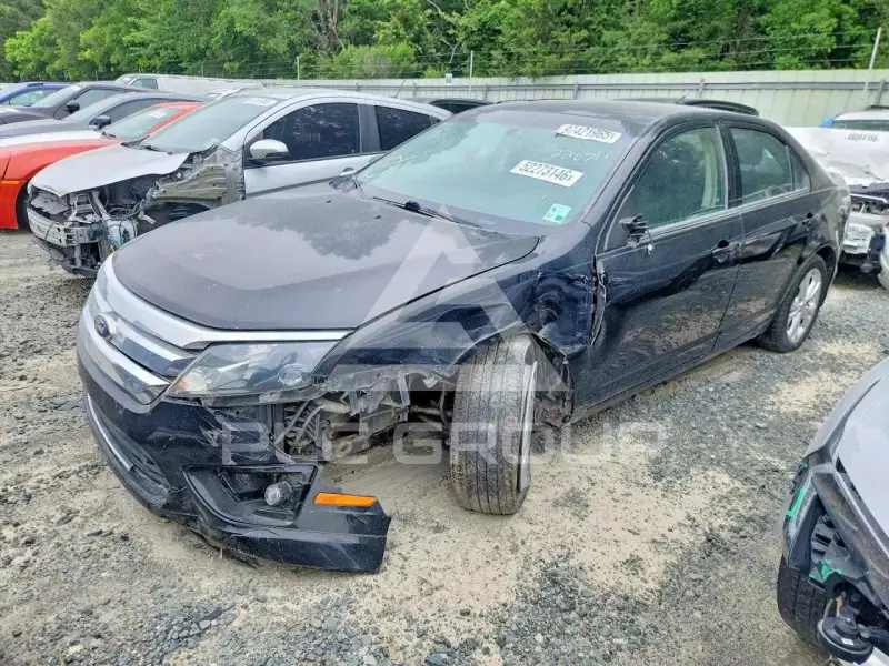 2012 Ford FUSION фото